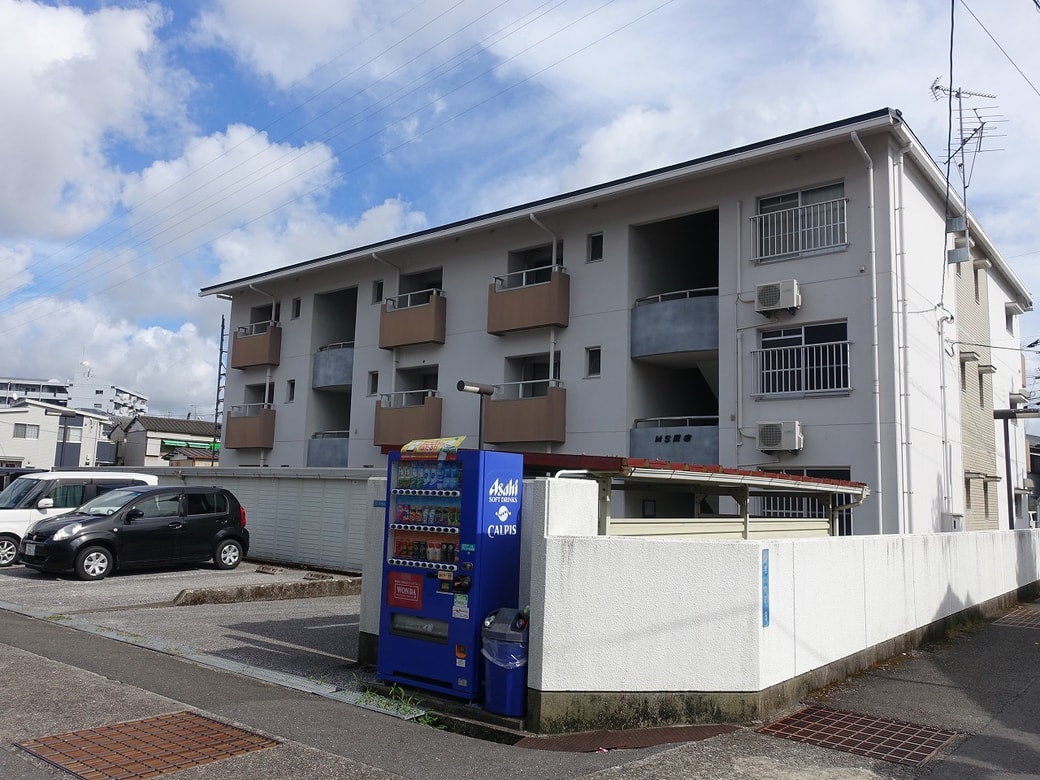 ■ 高知市入愛宕山南町　1LDK