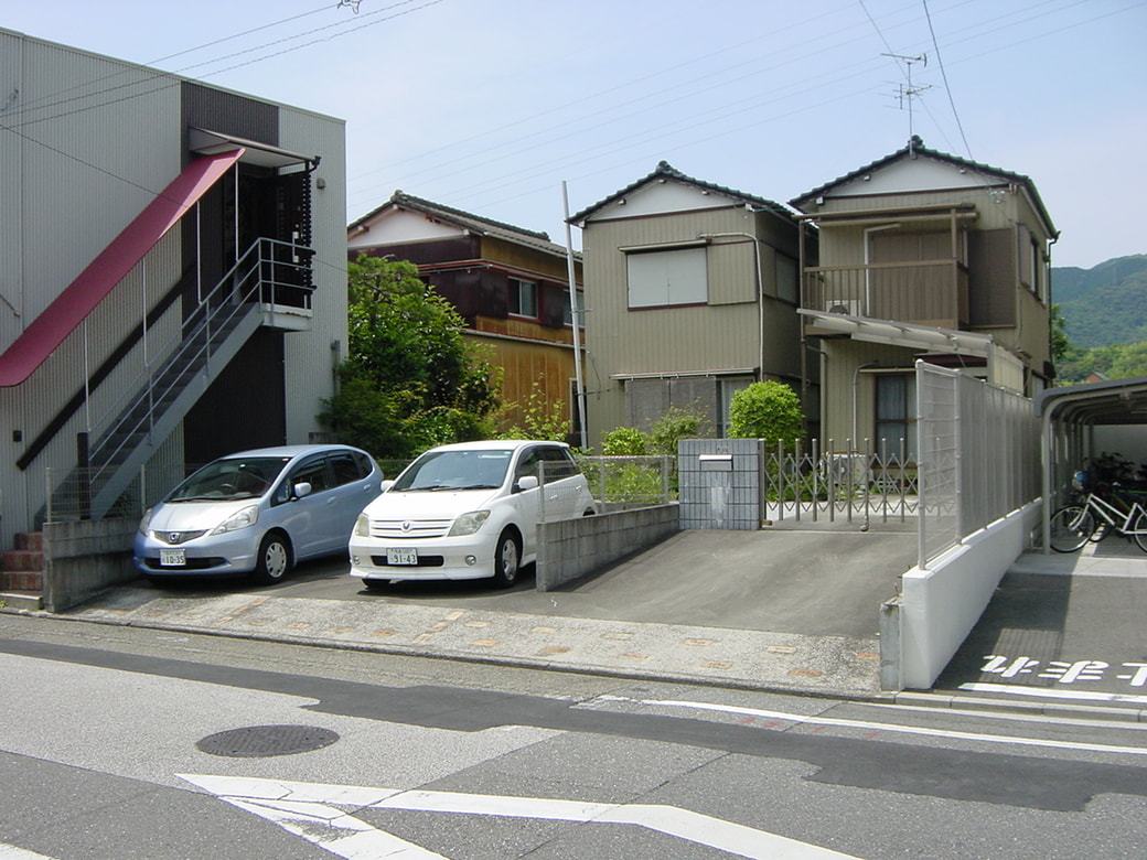 ■ 高知市伊勢崎町